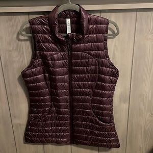 Lululemon puffer vest